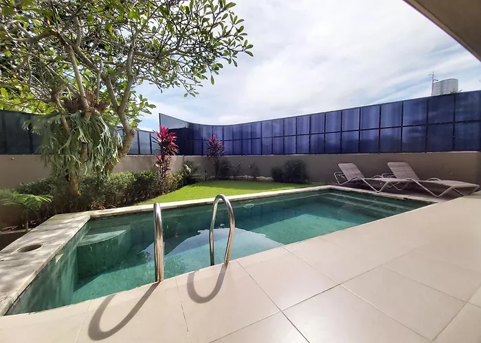 Askara Pererenan Villa *